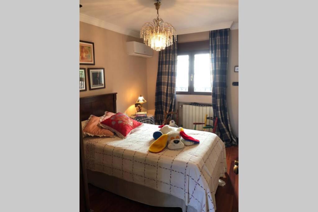 Casa En Granada Con Hermoso Jardin, Parking Calle Екстериор снимка